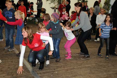 Wackeltanz - Kinderkirmes Niederzimmern 2011