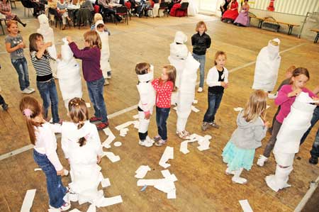 Mumien - Kinderkirmes Friemar 2011