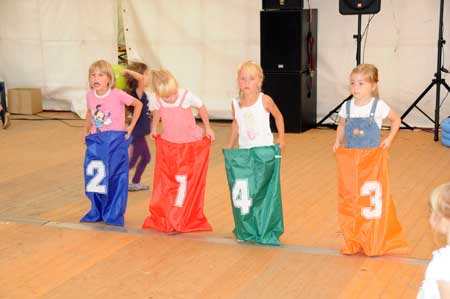 Kindertanz Angelhausen-Oberndorf 2011