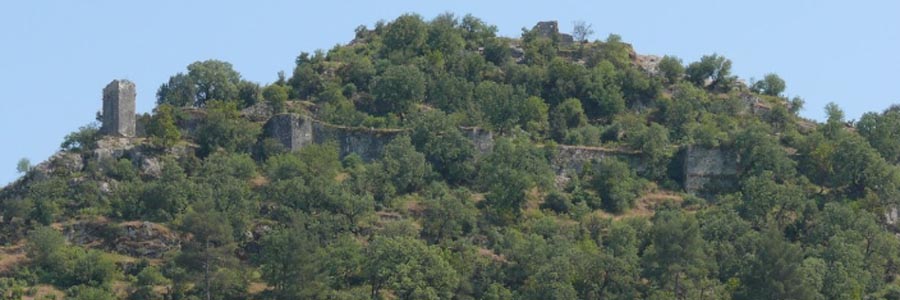 Dereağzi-Kalesi / Kastell Kalesi Dirgenler Dereağzi-Kalesi / Kastell Kalesi Dirgenler