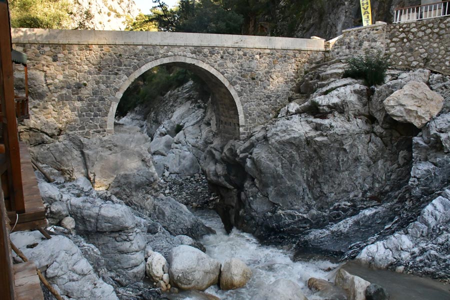 Kesmeboğaz Köprüsü / römische Brücke / Roman Bridge / Kesme Boğazı Mevki, Kemer Ovacık