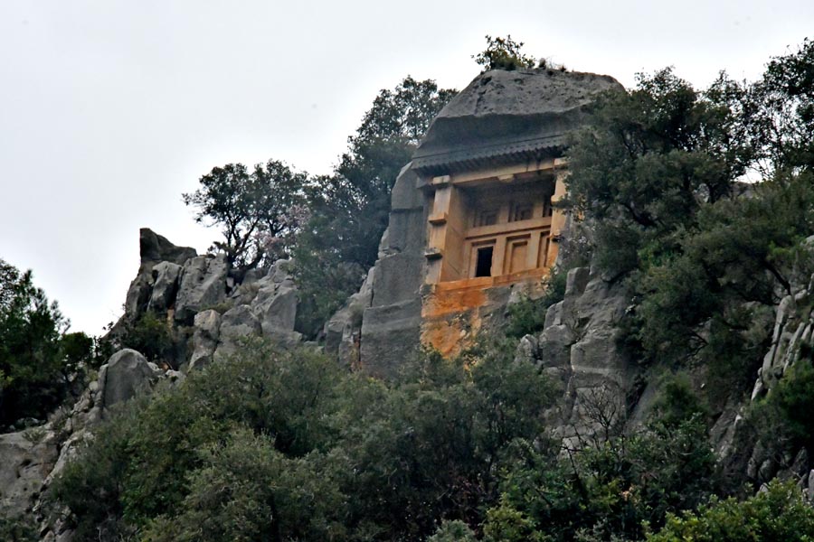 Limra Antik Kaya Mezarları, Rock Tomb - Nekropole / Nekropolü I von Limyra Limra Antik Kaya Mezarları, Rock Tomb - Nekropole / Nekropolü I von Limyra