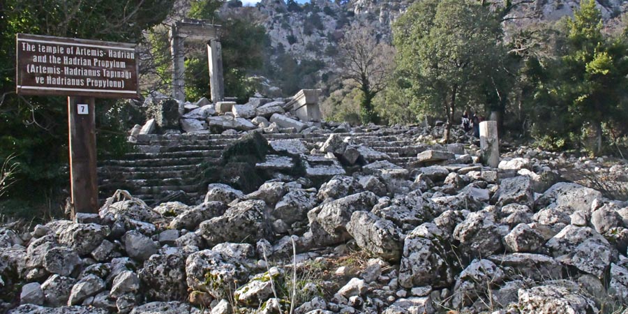 Hadrian Anıtsal Geçidi, Termessos Antik Kenti, Döşemealtı Hadrian Anıtsal Geçidi, Termessos Antik Kenti, Döşemealtı