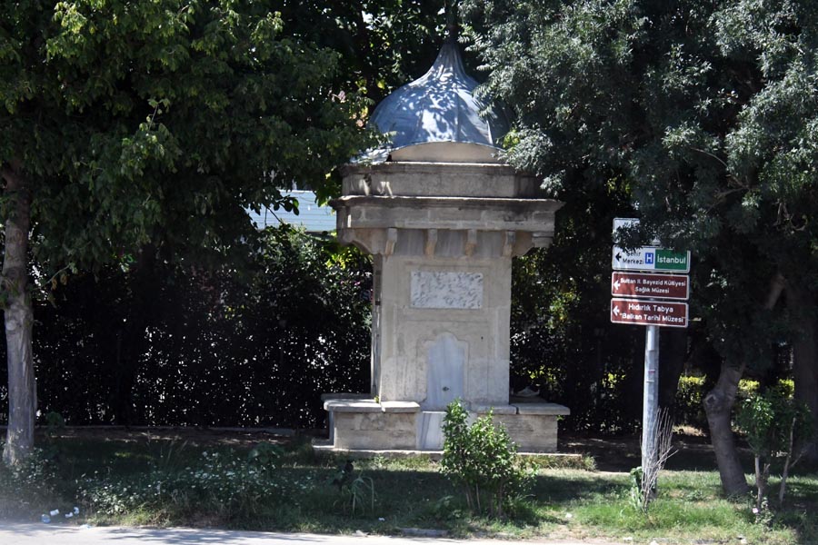Tarihi Dertli Mustafa Efendi Pasa Çeşmesi, Edirne