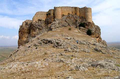 Dumlu Kalesi Tumlu Castle