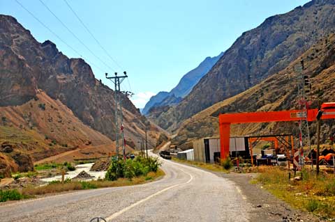 Artvin-İspir Yolu D050