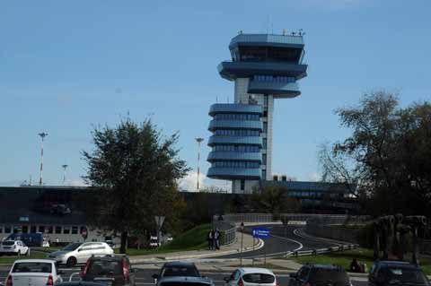 Aeroportul Internaţional Henri Coandă Bucureşti