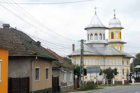 Orthodoxe Kirche Biserica Sfântul Nicolae in Voila