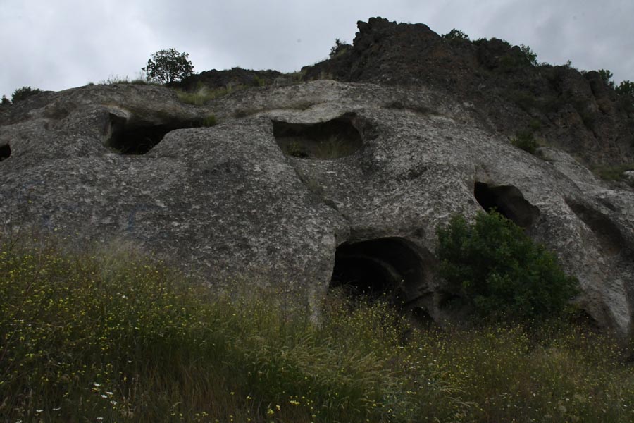 İndağı Kaya Mezarları ve Şapel, İnköyü