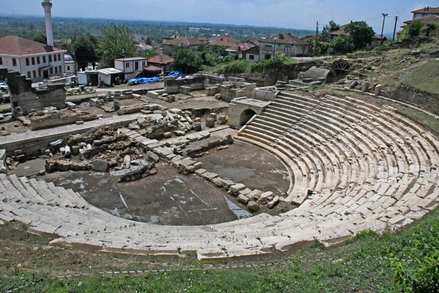 Tiyatro, Prusias ad Hypium Antik Kenti, Konuralp
