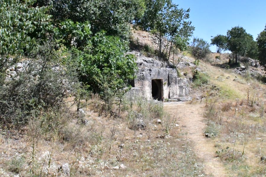 Paphlagonia Hadrianapolis Antik Kenti, Felsgrab Kaya mezarı