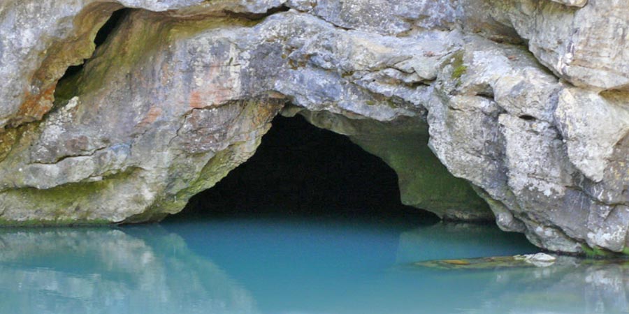 Çayırköy Mağarası
