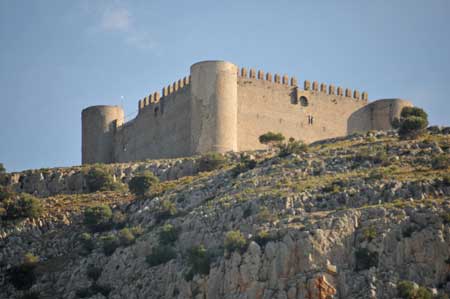 Burg Montgri Torroella de Montgrí - Reisebericht Rundreise Costa Brava