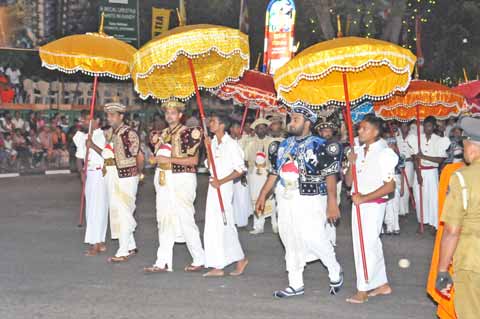  - Navam Perahera Colombo 2014