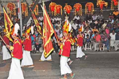 Dayakas - Navam Perahera Colombo 2014