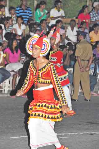 Devol Dance - Navam Perahera Colombo 2014