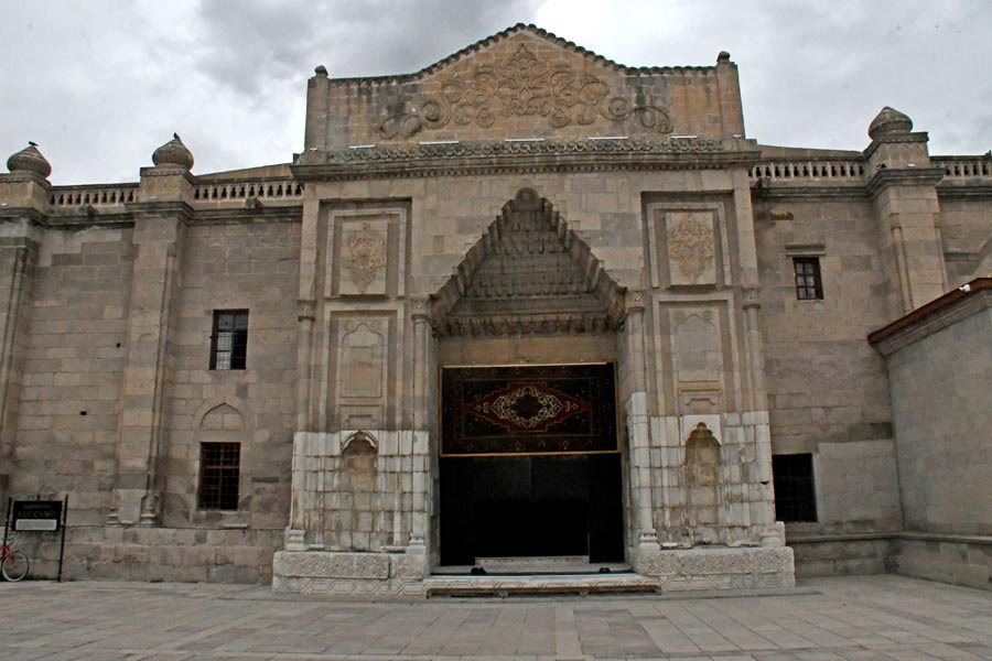 Ulu Cami / Karamanoğlu Mehmed Bey Camii, Aksaray