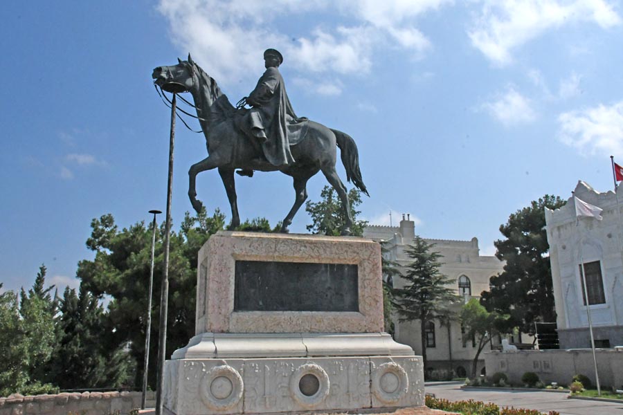 Mounted Ataturk Monument, Altındağ, Ankara