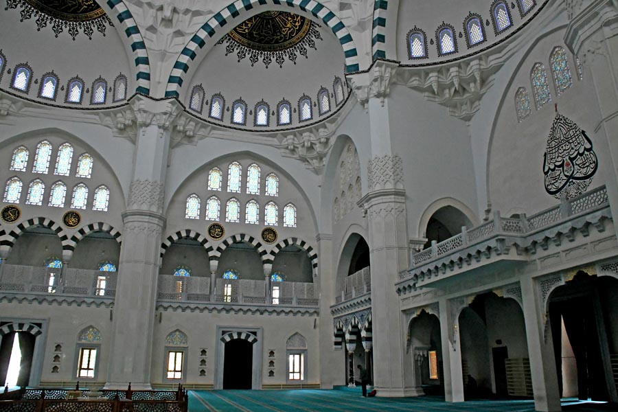 Melike Hatun Camii, Ankara
