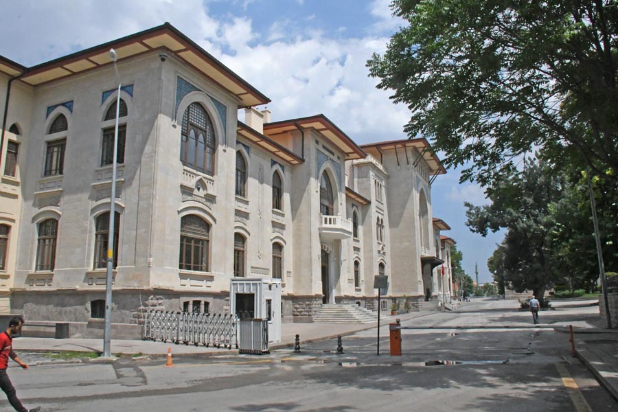 Ankara Sosyal Bilimler Üniversitesi Rektörlük
