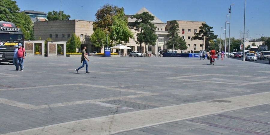 Cumhuriyet Meydanı / Platz der Republik, Kayseri