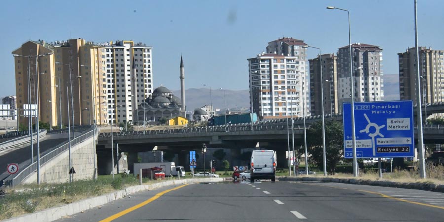 Kreuzung D300 - Sivas Blv, Kayseri