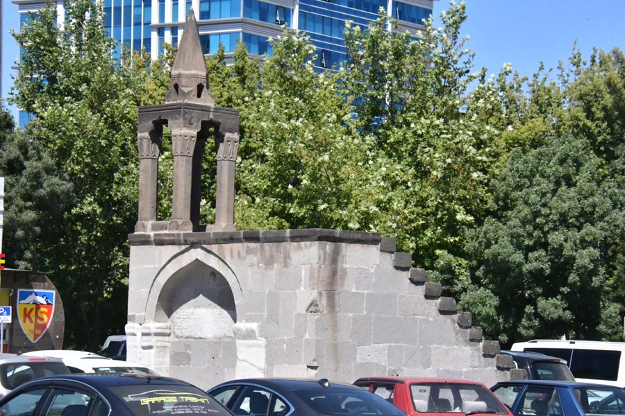 Mimber Minare Camii Kalıntıları, Kayseri