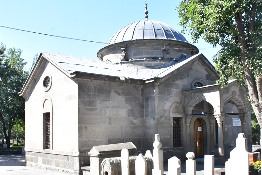 Seyid Burhanettin Hazretleri Türbesi Mezarligi, Kayseri