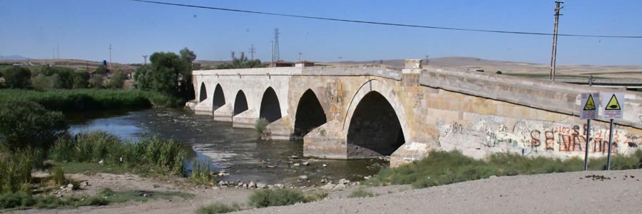 Tarihi Köprü, Kesikköprü