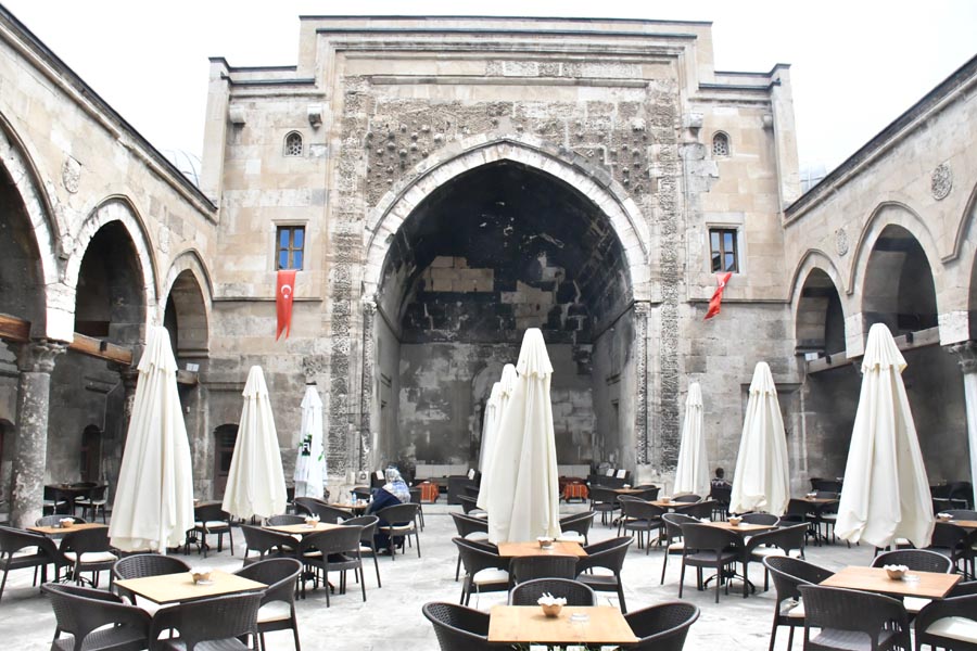 Buruciye Medresesi / Buruciye Madrasah , Sivas