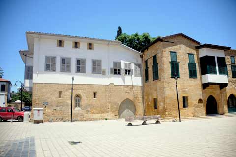 Lüzinyan Evi / Lusignan House